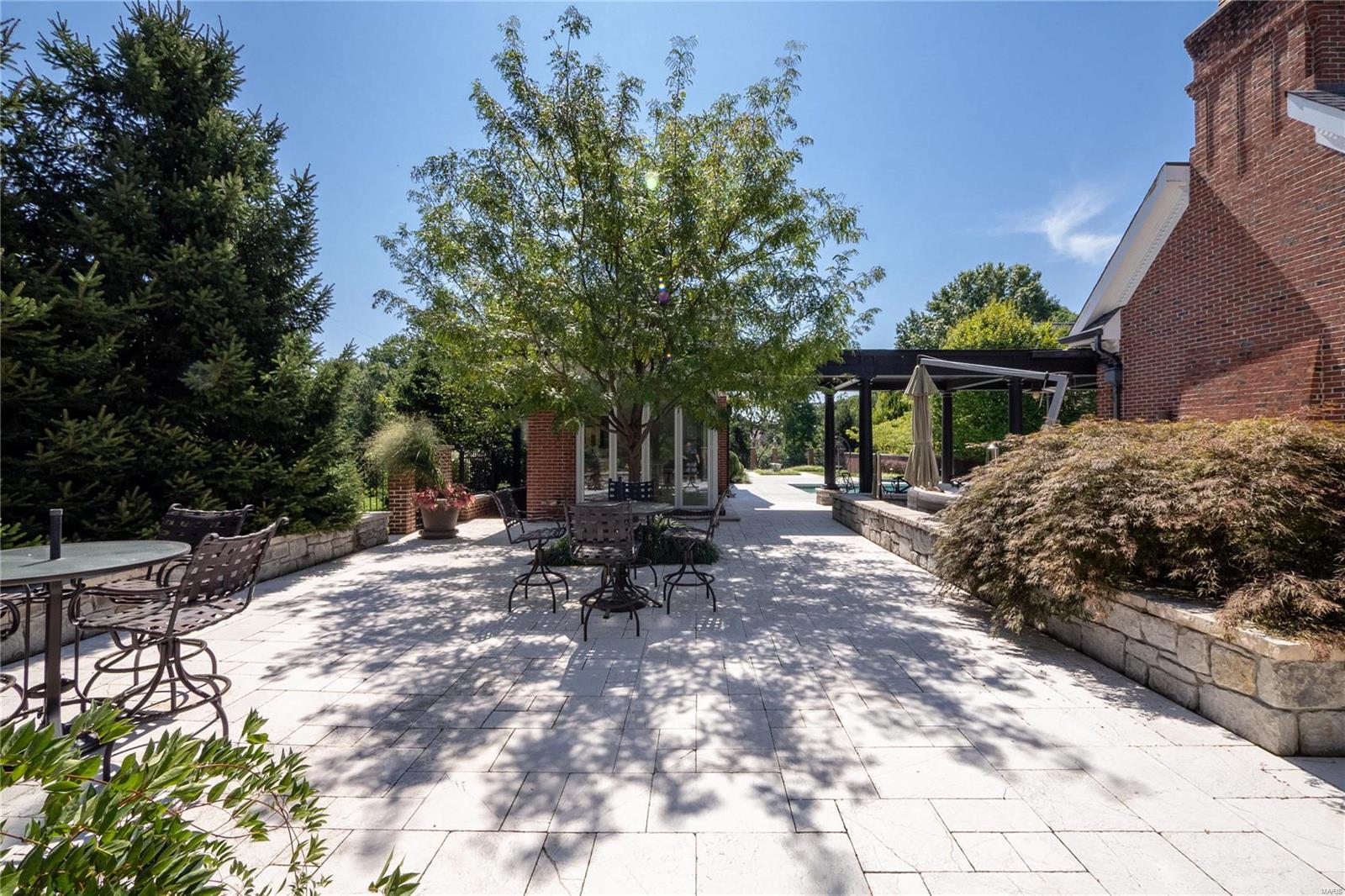 Huntleigh Woods - Residential