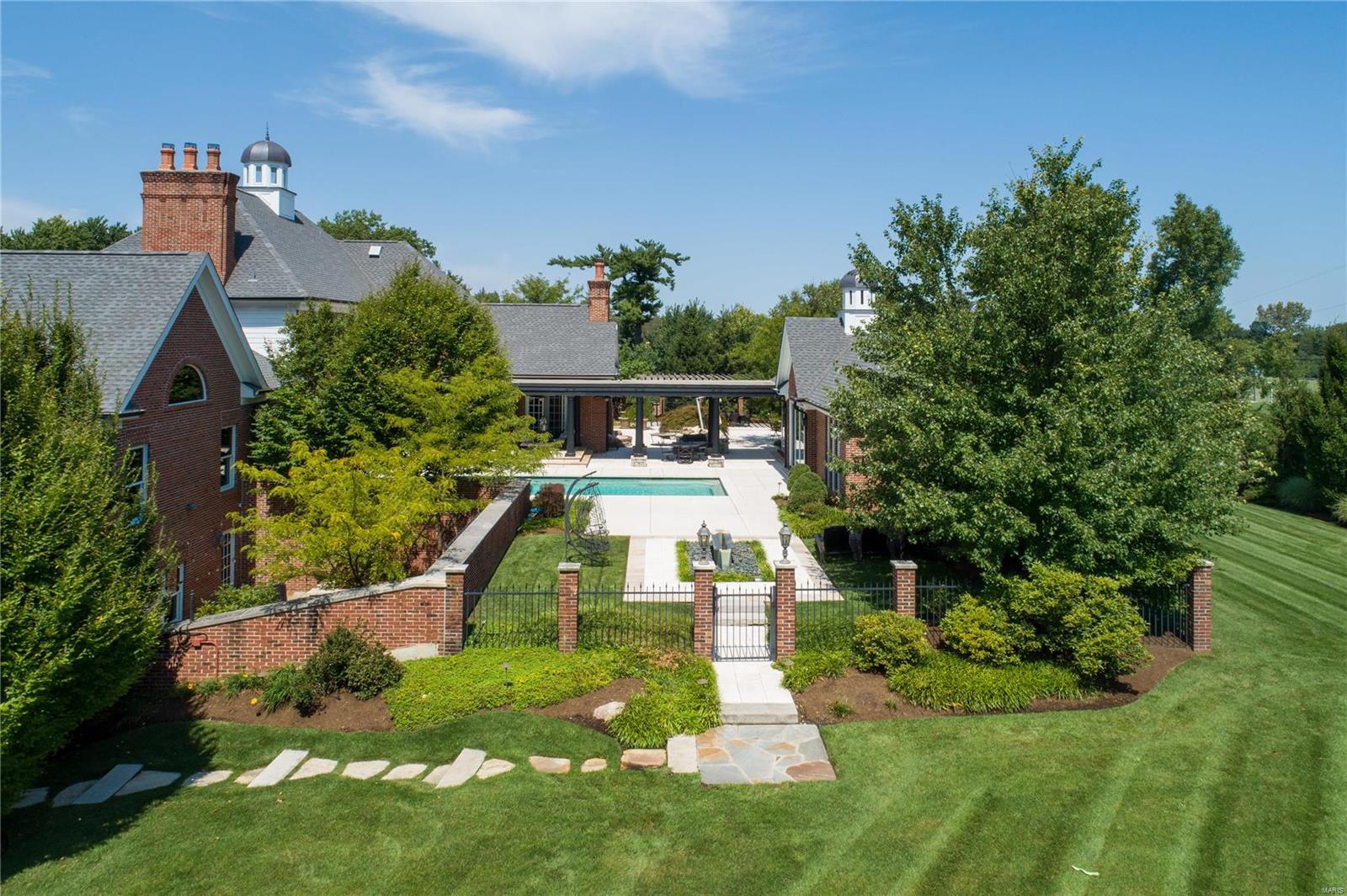 Huntleigh Woods - Residential