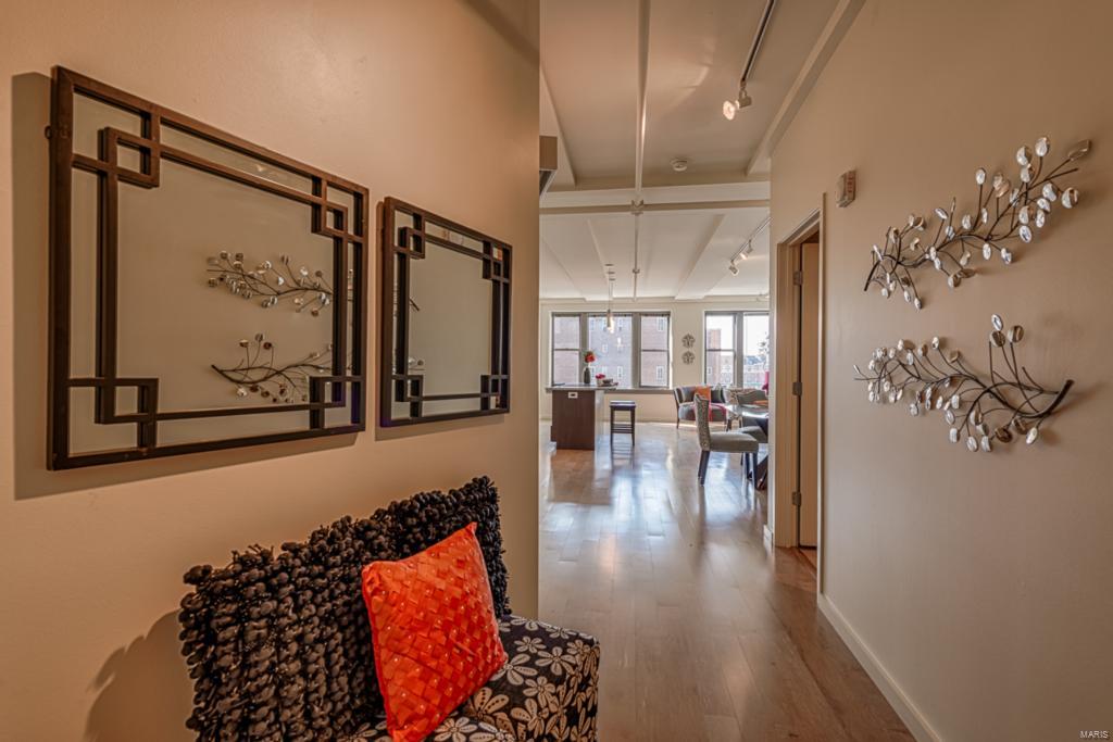 Syndicate Bldg Condos - Residential