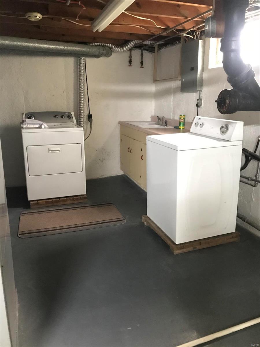 Maplecrest - Residential