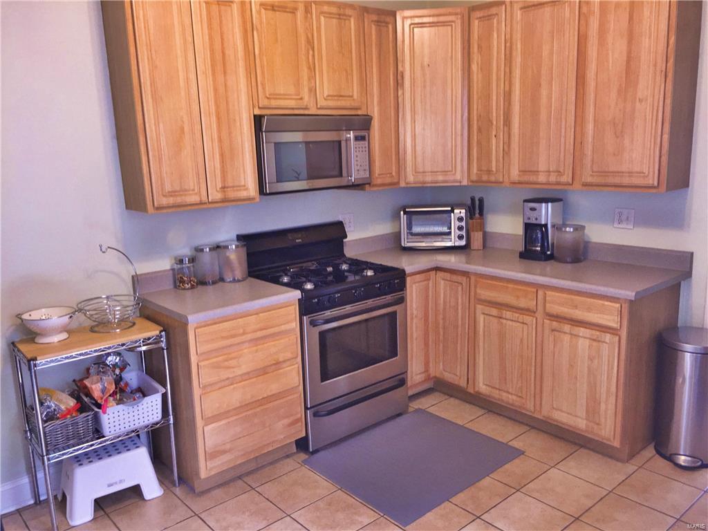 Shields Sub Of Lt 9-Sutton Tr - Residential Lease