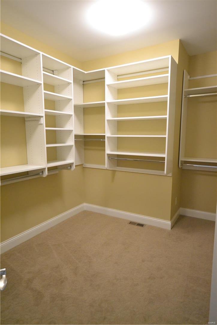 Meadowbrook Country Club Estates - Residential