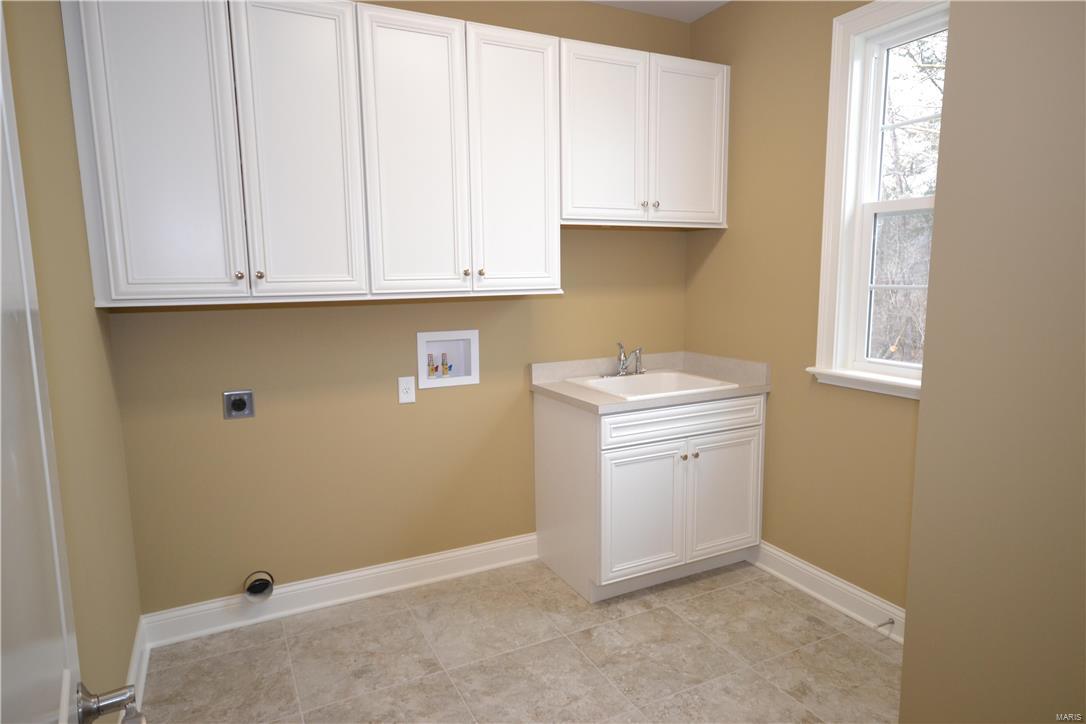 Meadowbrook Country Club Estates - Residential