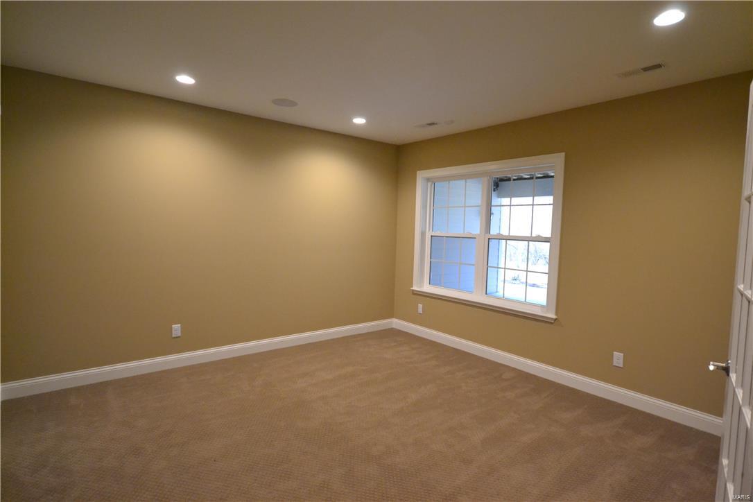 Meadowbrook Country Club Estates - Residential