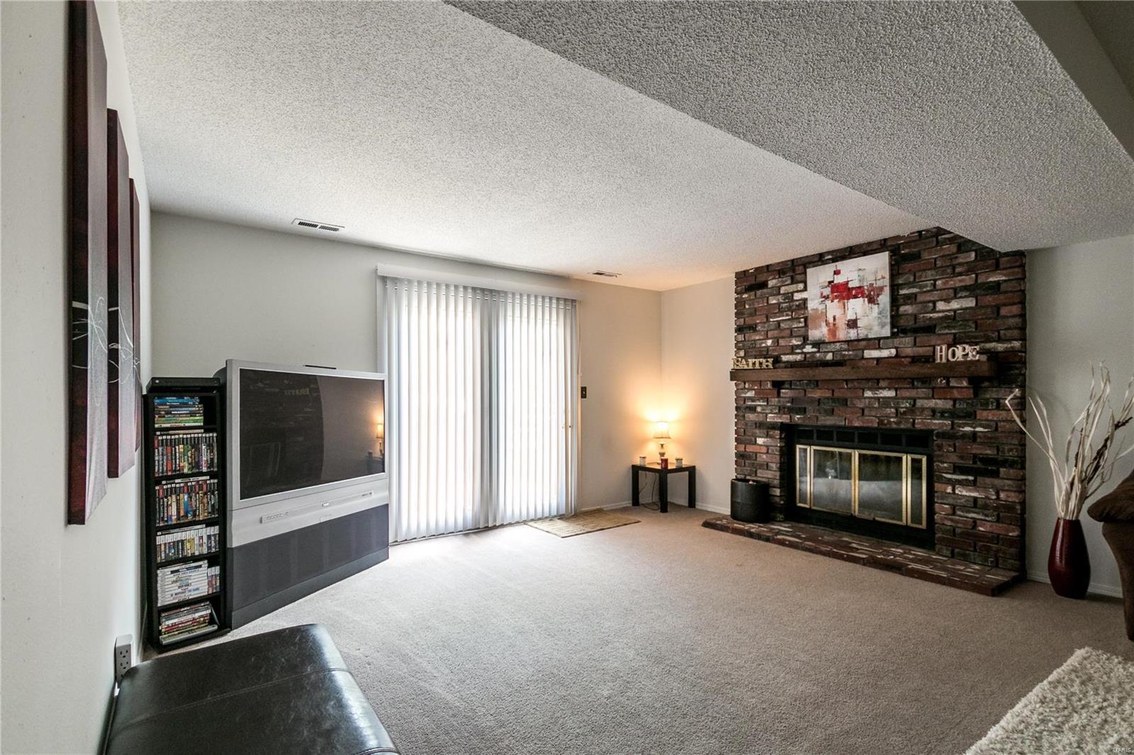 Mark Twain Estates - Residential