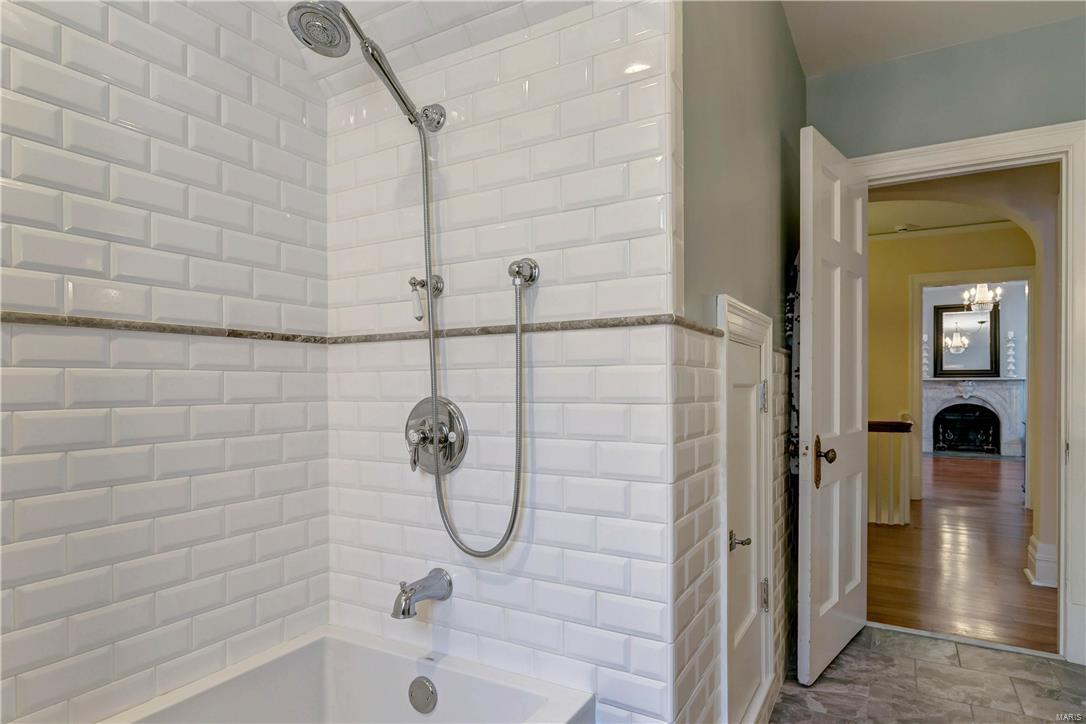 Hillcrest - Residential