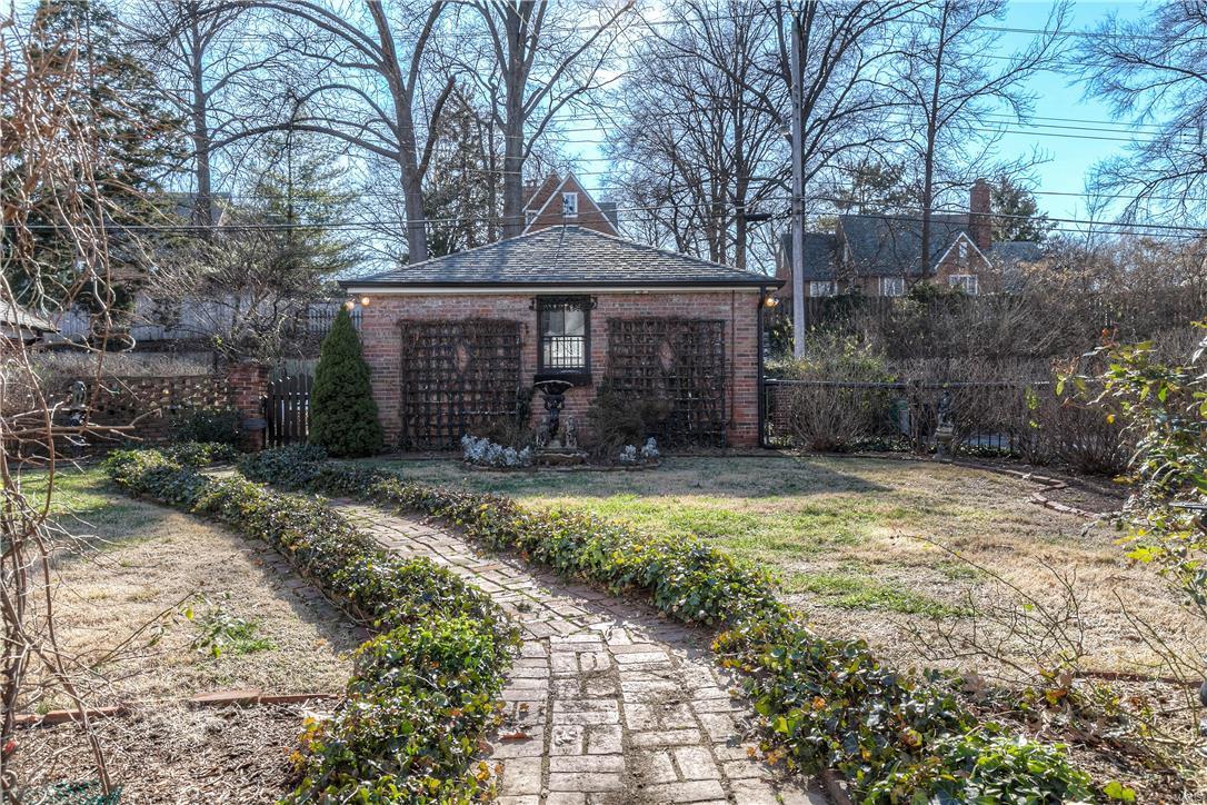 Hillcrest - Residential