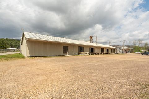 MLS: 25024020