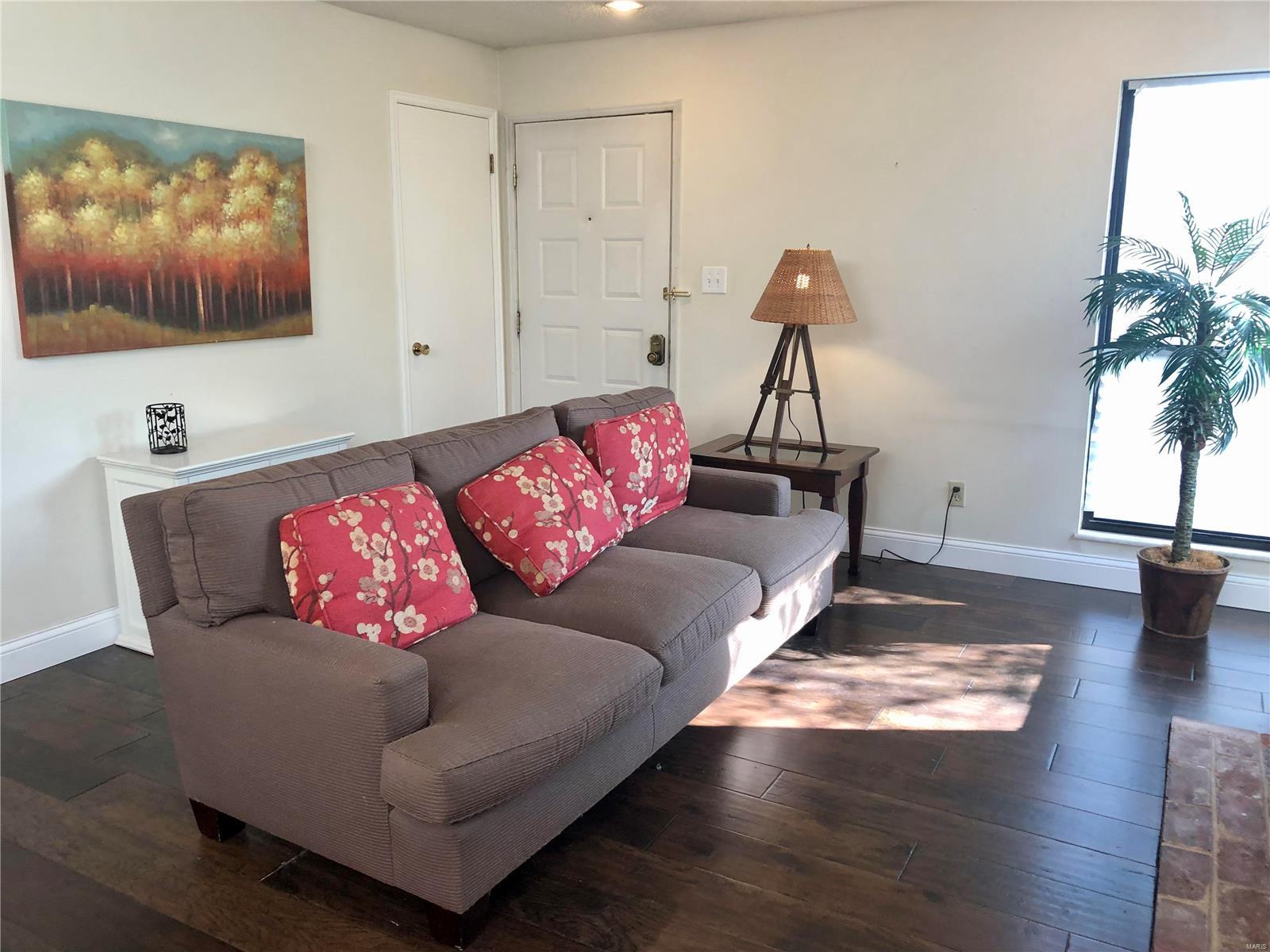 Briar Hill Farm II Condo - Residential