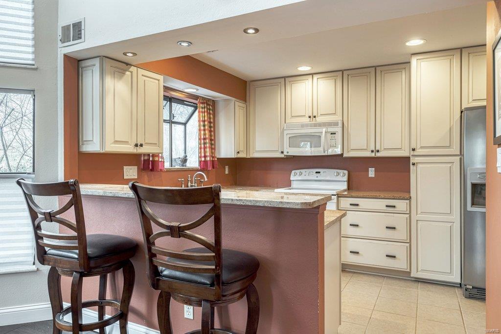Briar Hill Farm II Condo - Residential