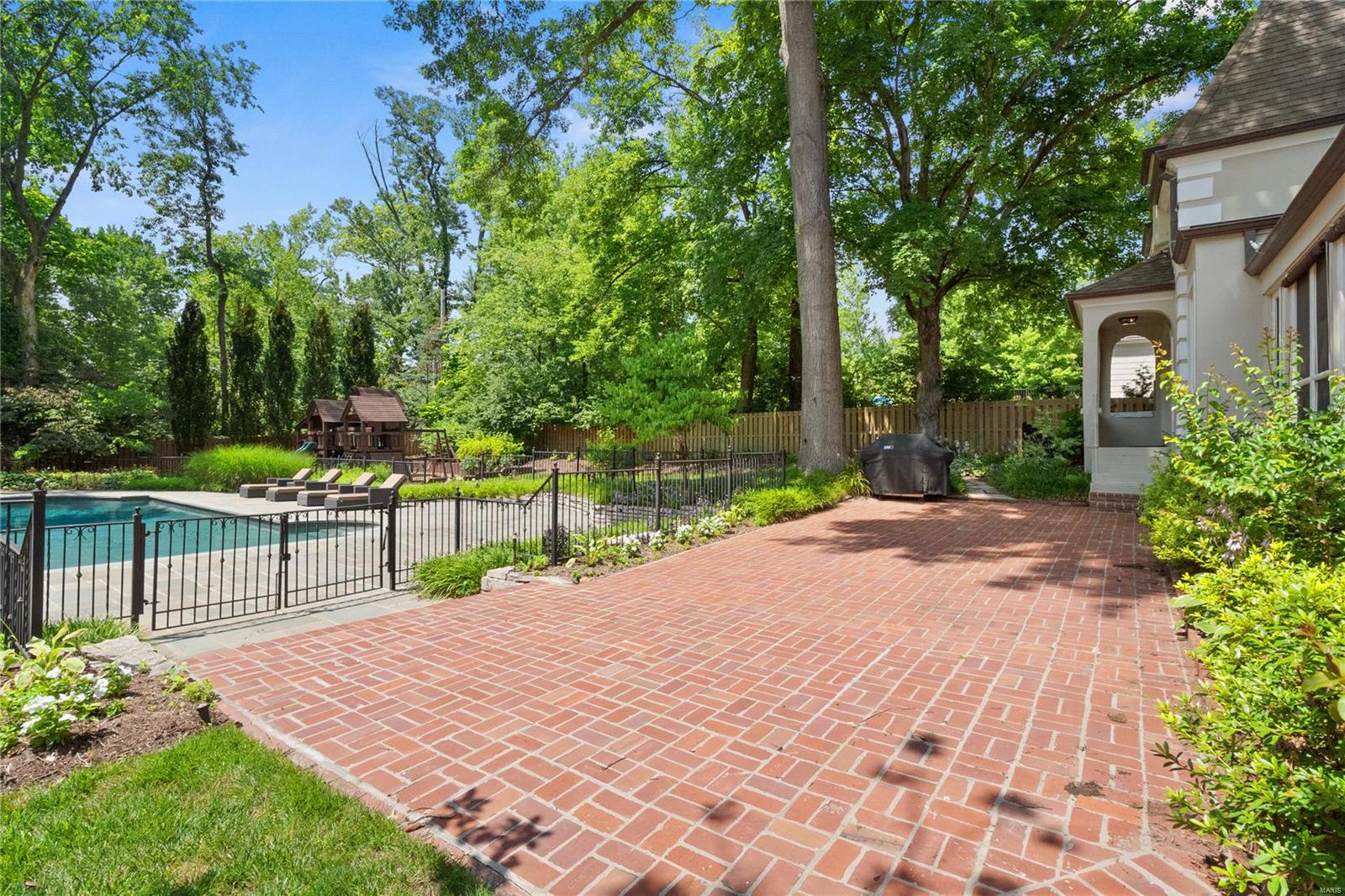 Exermont Add 1 - Residential