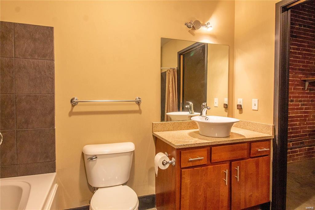 Lucas Lofts A Condo - Residential Lease