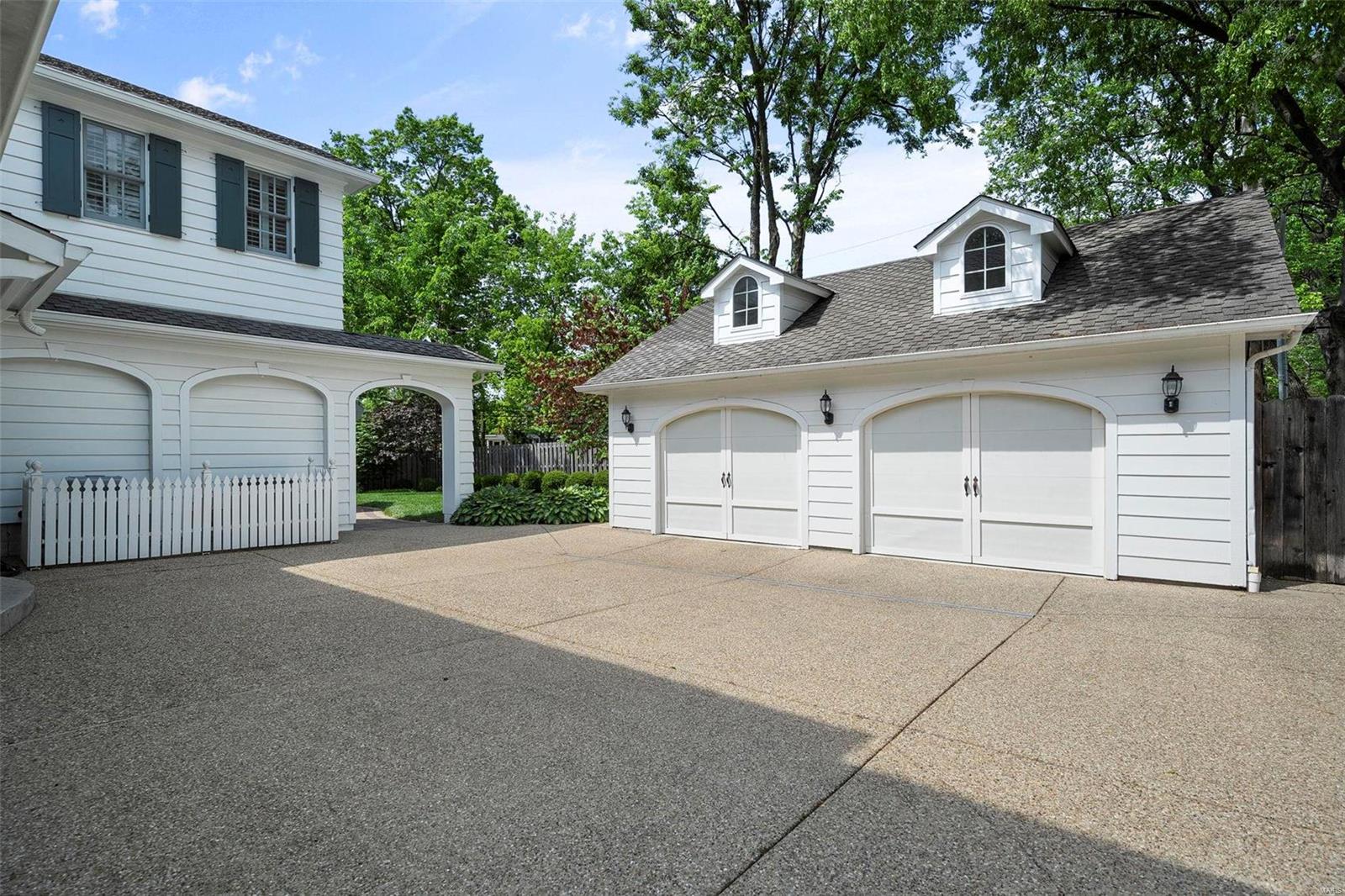 Mermod Place - Residential