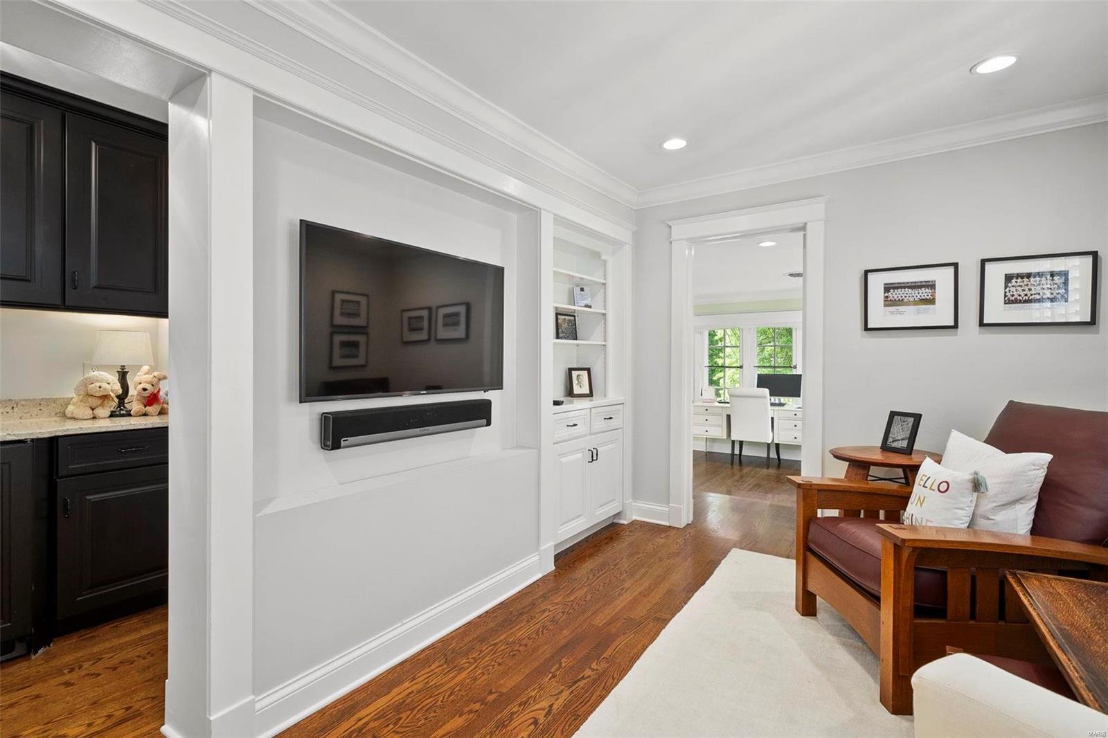 Mermod Place - Residential