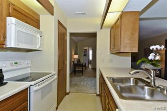 Village At Concord Condo - Residential