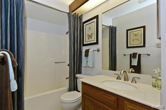 Village At Concord Condo - Residential