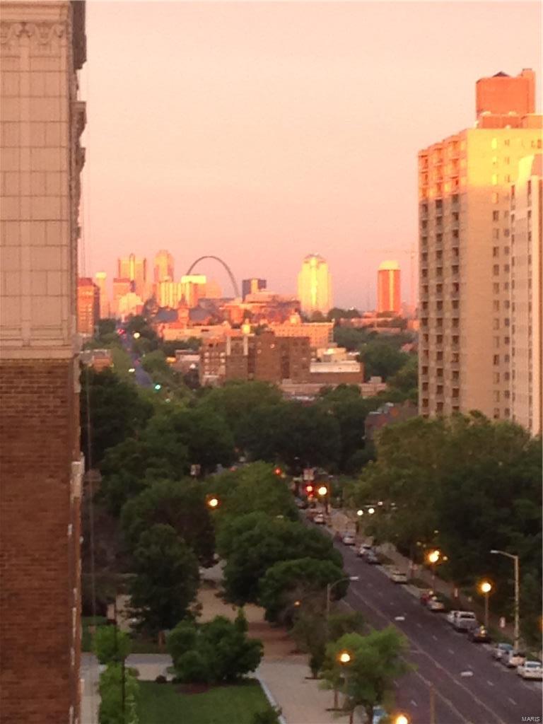 4545 LINDELL CONDOMINIUM - Residential