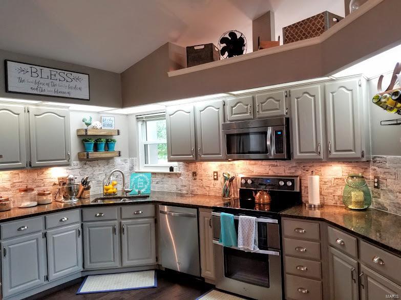 Vineyards #1 - Residential