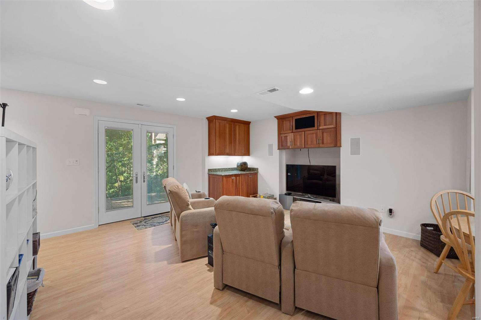 Wilson Manors Ii 3 - Residential