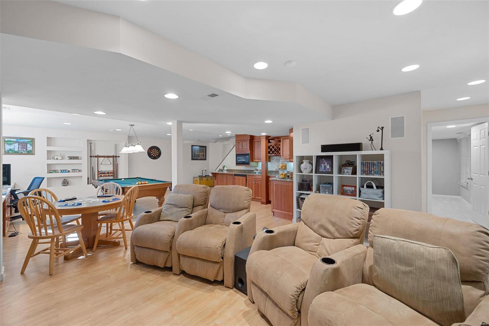 Wilson Manors Ii 3 - Residential