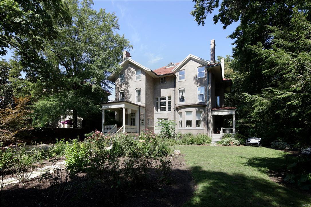 Portland Place - Residential