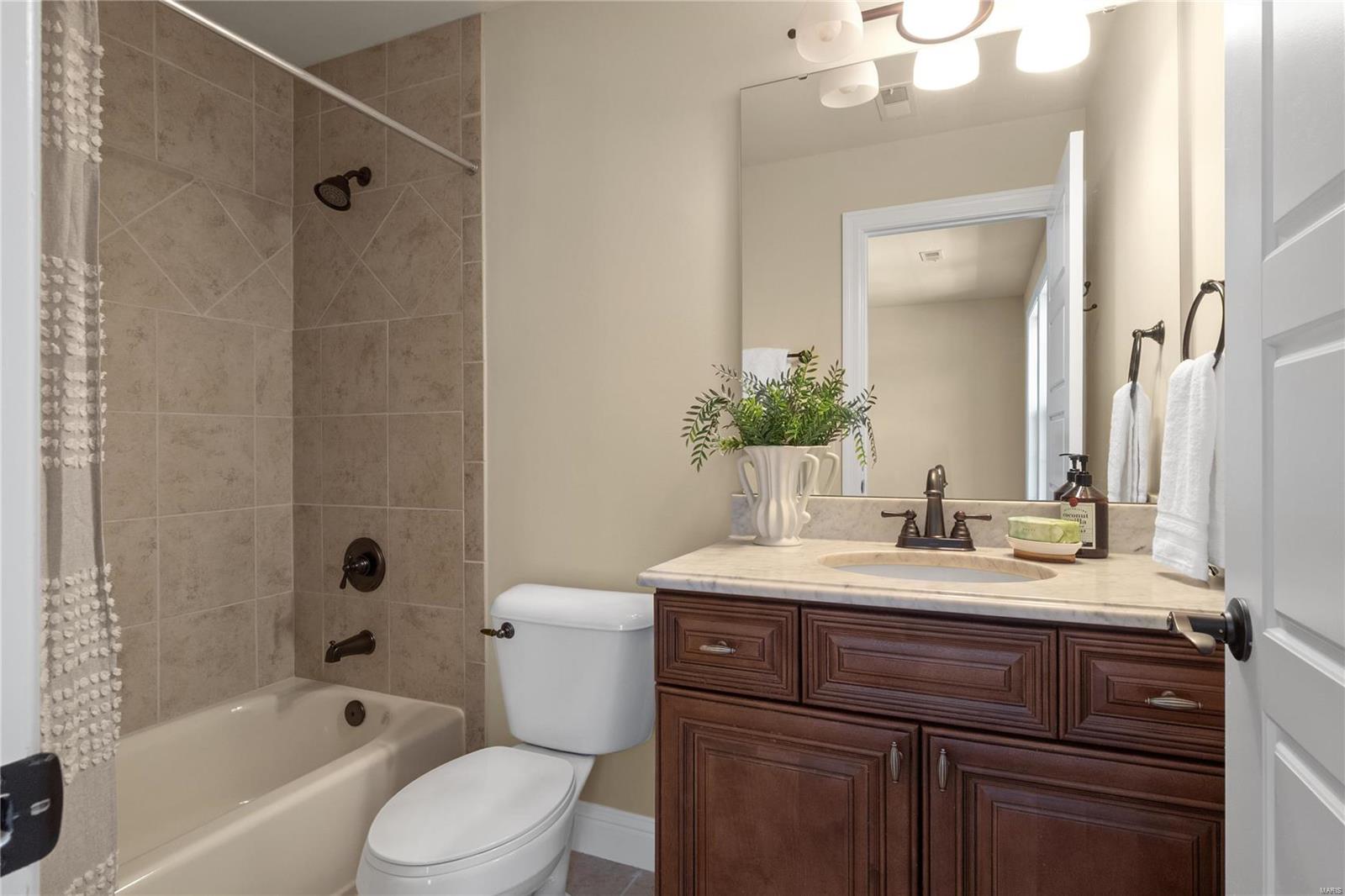 clayton road park - Residential