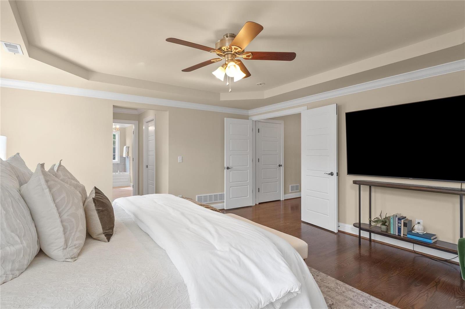 clayton road park - Residential