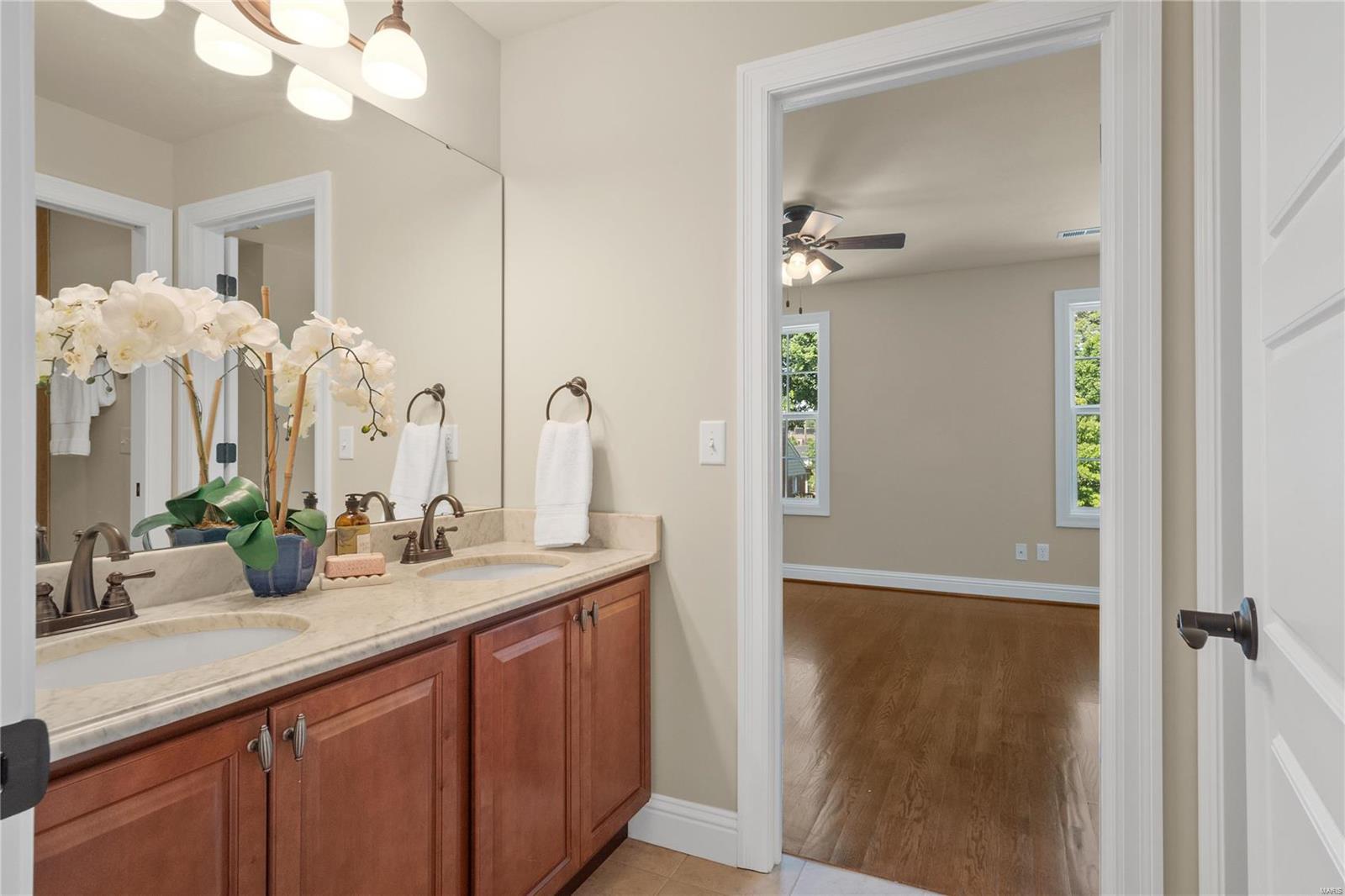 clayton road park - Residential