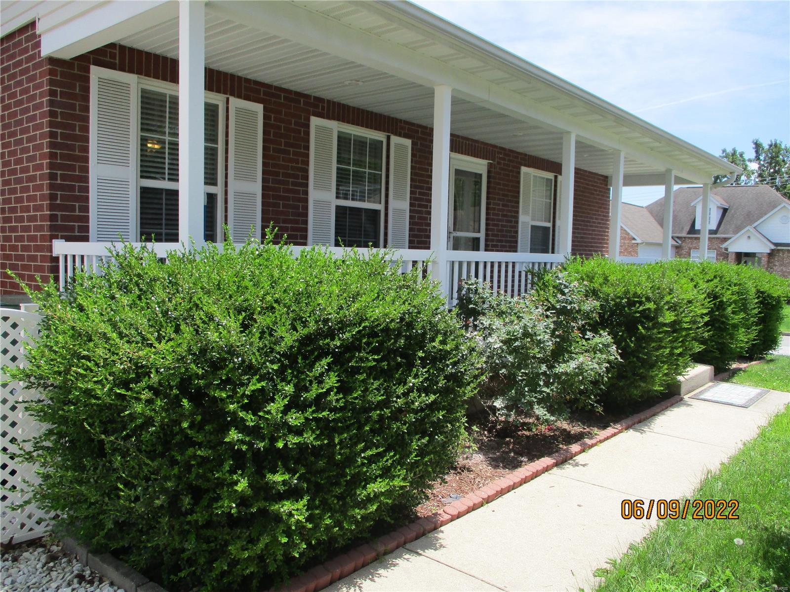 Country Aire - Residential
