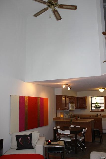 Parkside Condo - Residential