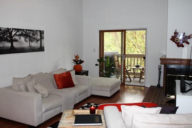 Parkside Condo - Residential