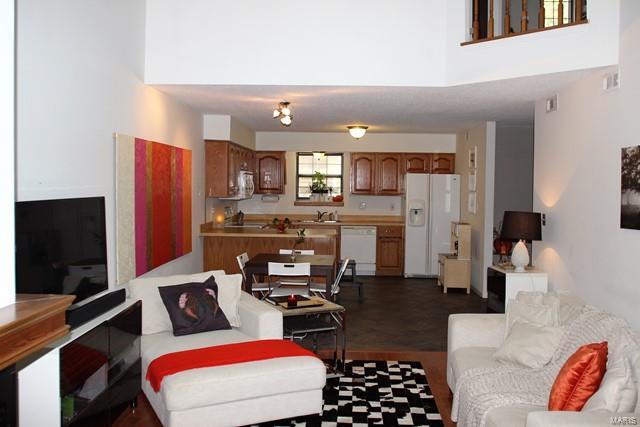 Parkside Condo - Residential