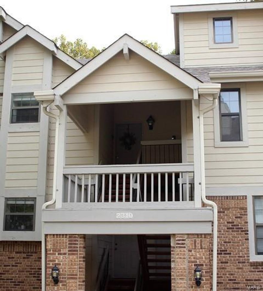 **NO SHOWINGS UNTIL OPEN HOUSE, 10/30/16, 1-3PM**  Stunning two-story condo features 18' ceiling in living room and amazing views from private deck! Enter to an open kitchen offering a breakfast bar overlooking the breakfast and living room and an abundance of counter space with room for an island or table. Enjoy a wood burning fireplace in the living room, or retreat to the deck through the sliding door to take in the views. Main floor offers an office space easily converted to a master bedroom, and a full hall bath. Upstairs find two spacious bedrooms and a second full bath, and a balcony overlooking main floor. Sits in a quiet, wooded corner of the complex surrounded by trees. Enjoy walking to the pool on a hot summer day. Also walking distance to Creve Coeur Park with all it's walking trails, lake and recreational activities at your fingertips. Perfect for that active lifestyle! Easy access to I-270 and other major thoroughfares, and close to local shops and restaurants. Location: Suburban, Upper Level