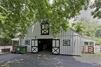 David Fink Estate - Residential