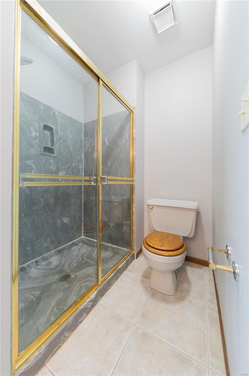 Wilshire Valley #1 - Residential