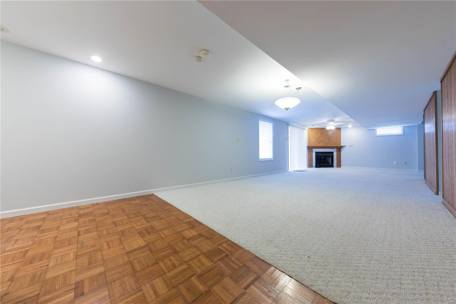 Wilshire Valley #1 - Residential