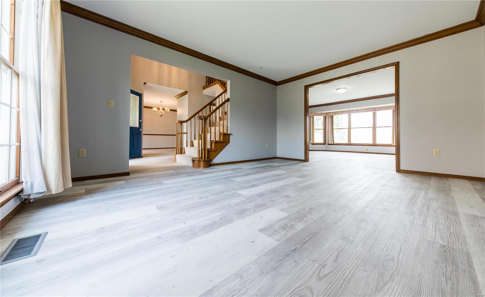 Wilshire Valley #1 - Residential