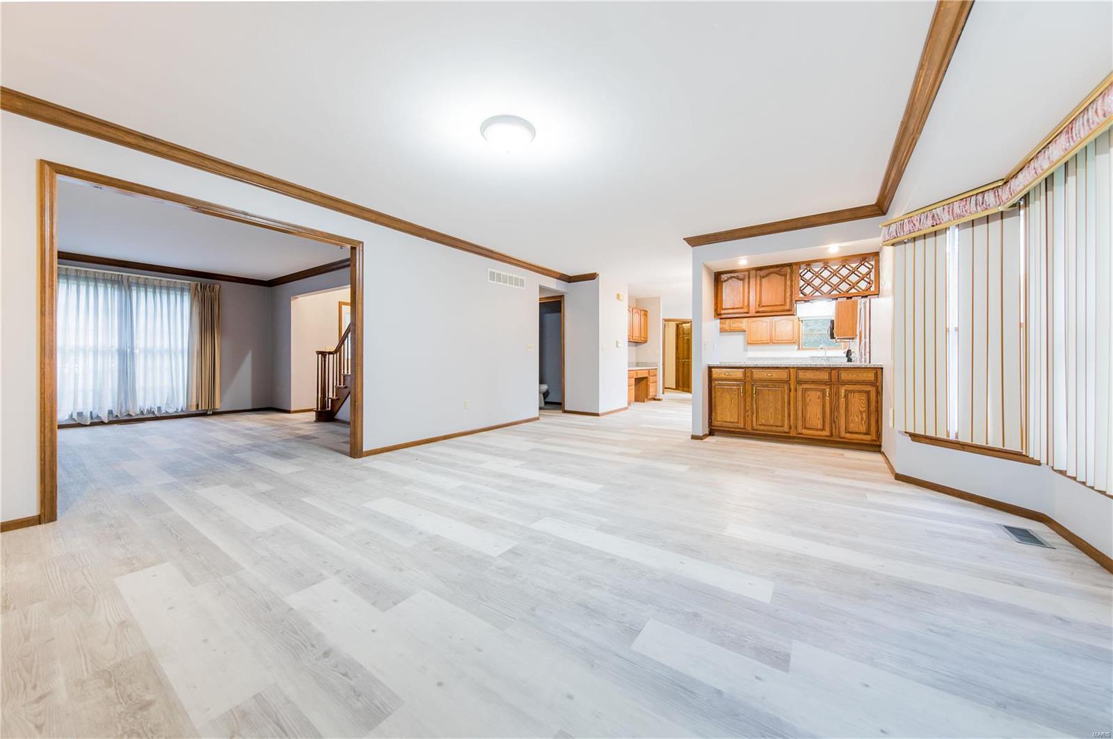 Wilshire Valley #1 - Residential