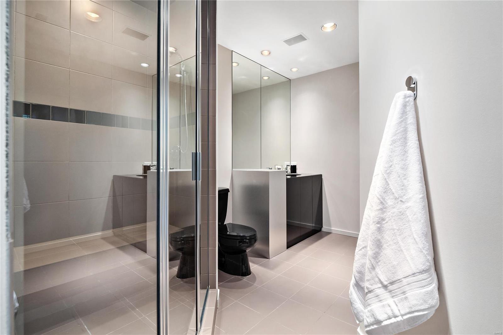 Litzsinger Place - Residential