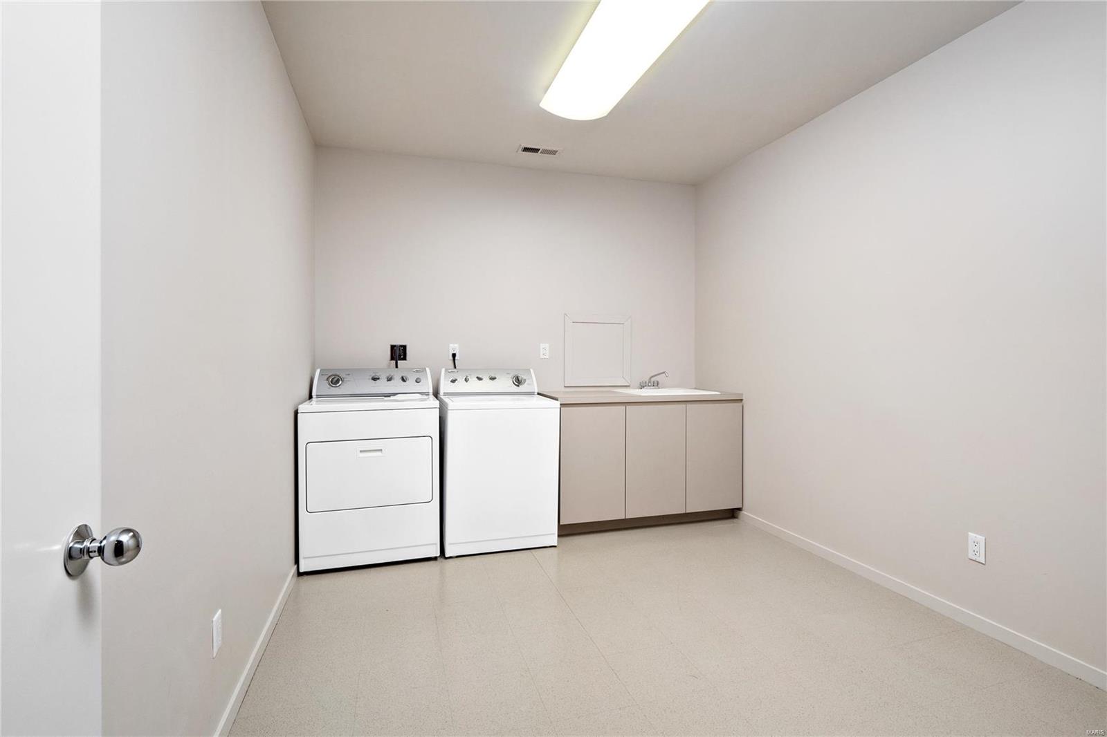 Litzsinger Place - Residential