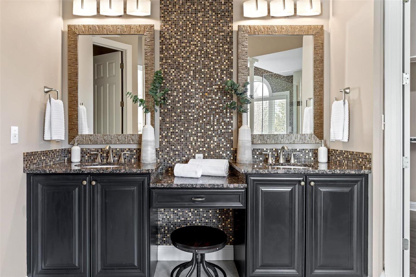 Clayton Manor - Residential