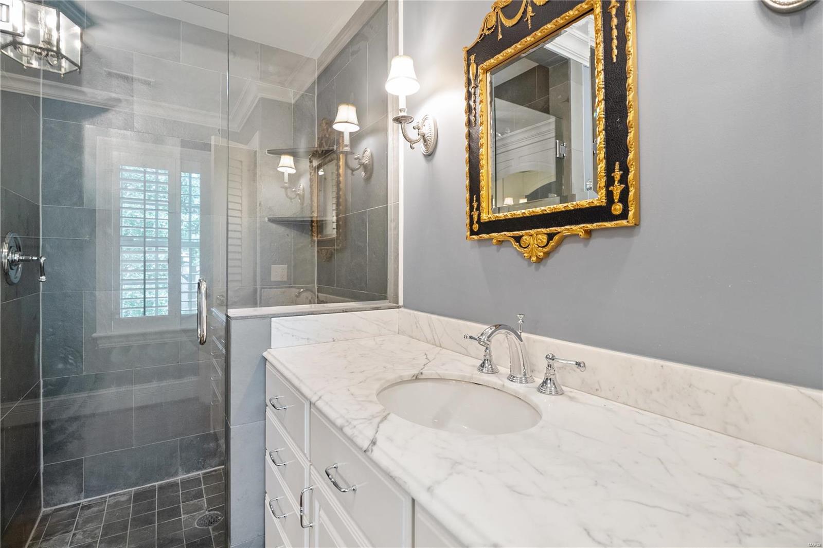 La Hacienda - Residential