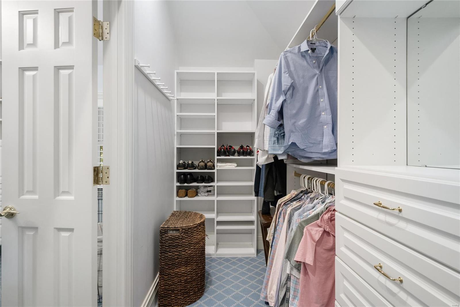 La Hacienda - Residential