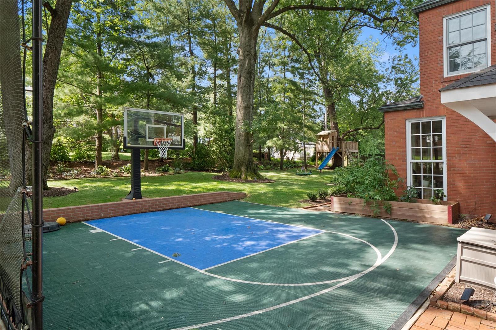 La Hacienda - Residential