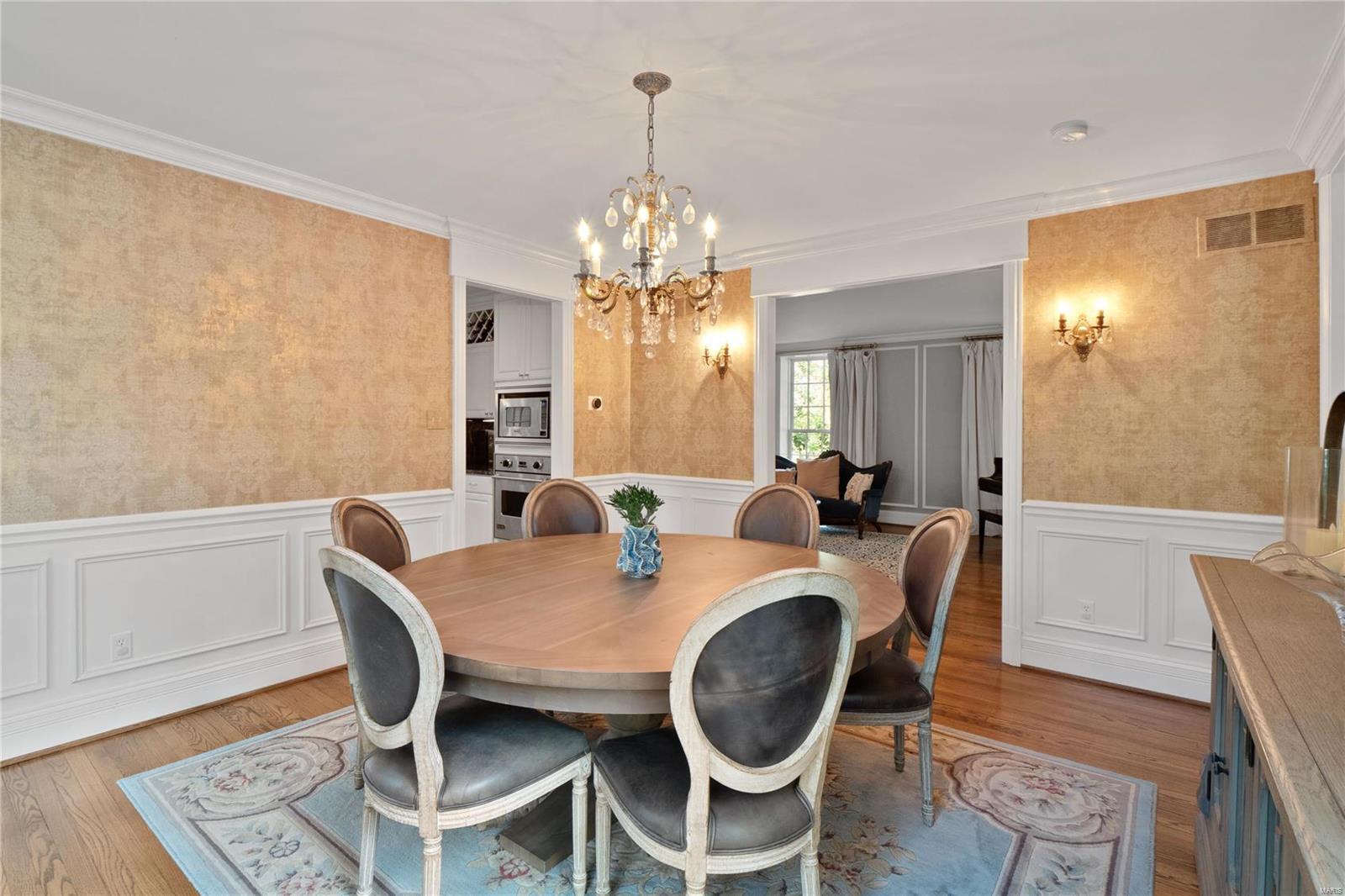 La Hacienda - Residential