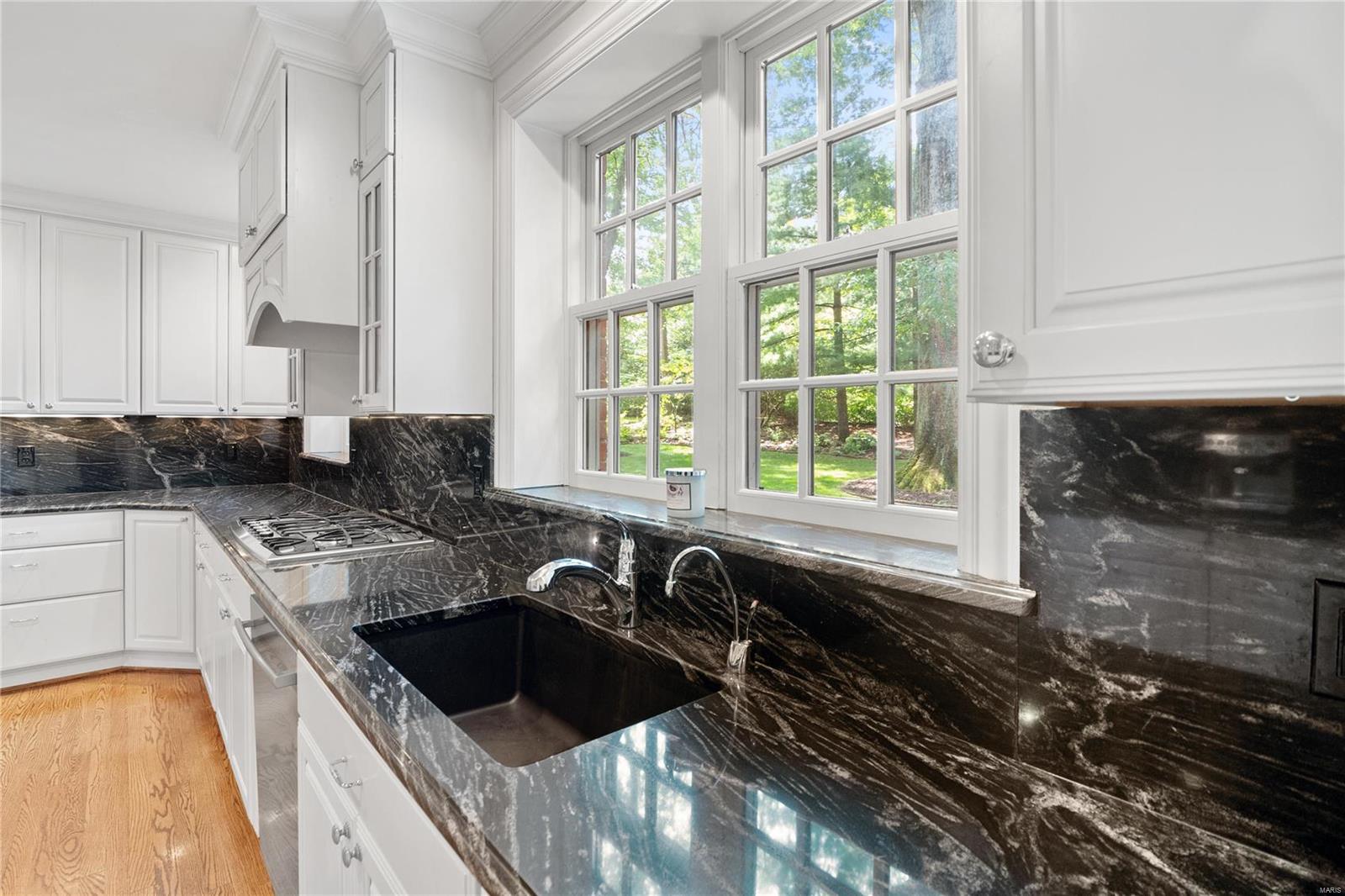 La Hacienda - Residential