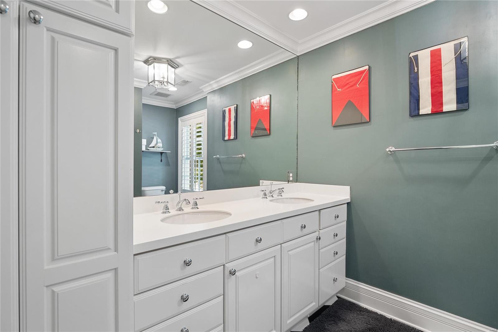 La Hacienda - Residential