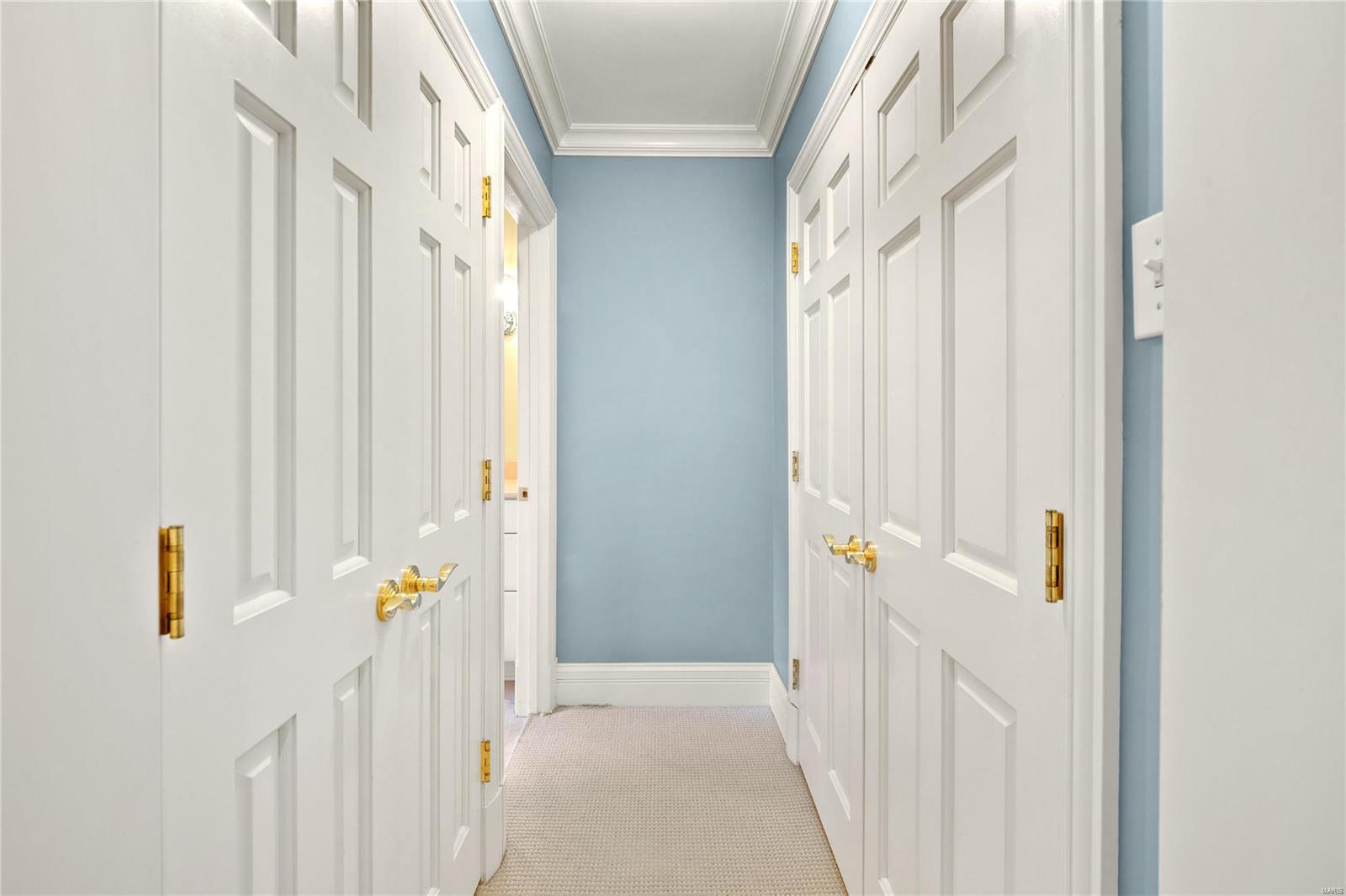 La Hacienda - Residential