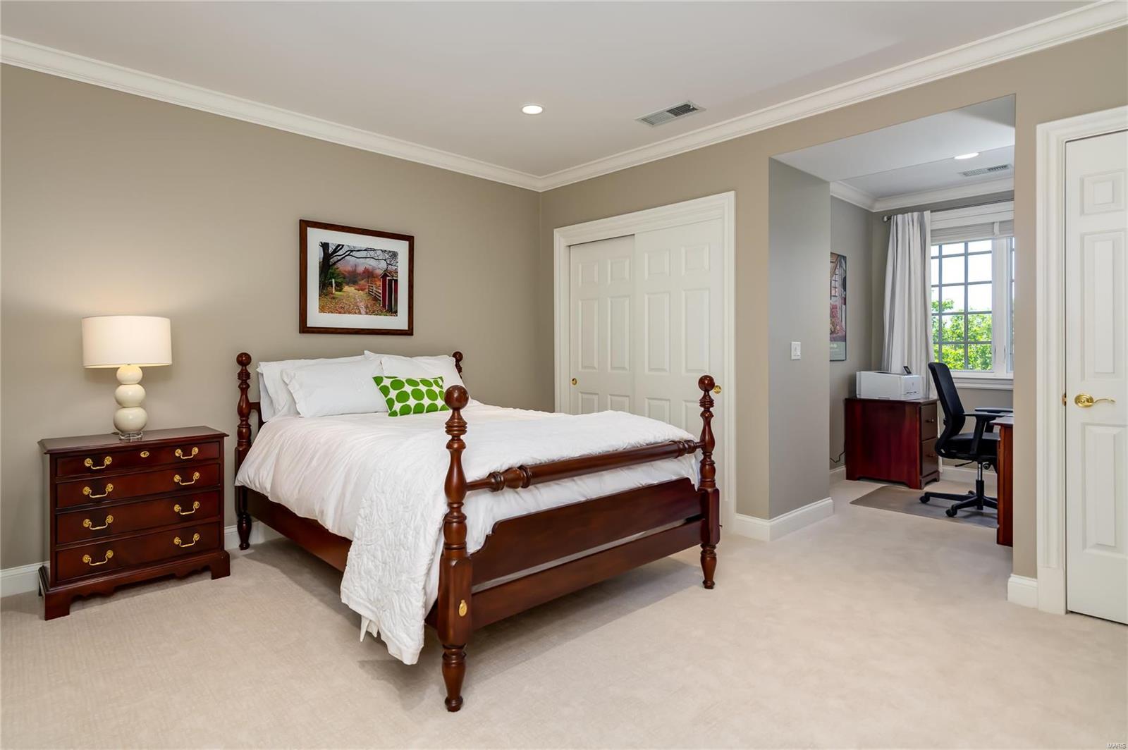 Shaw Place Condo - Residential