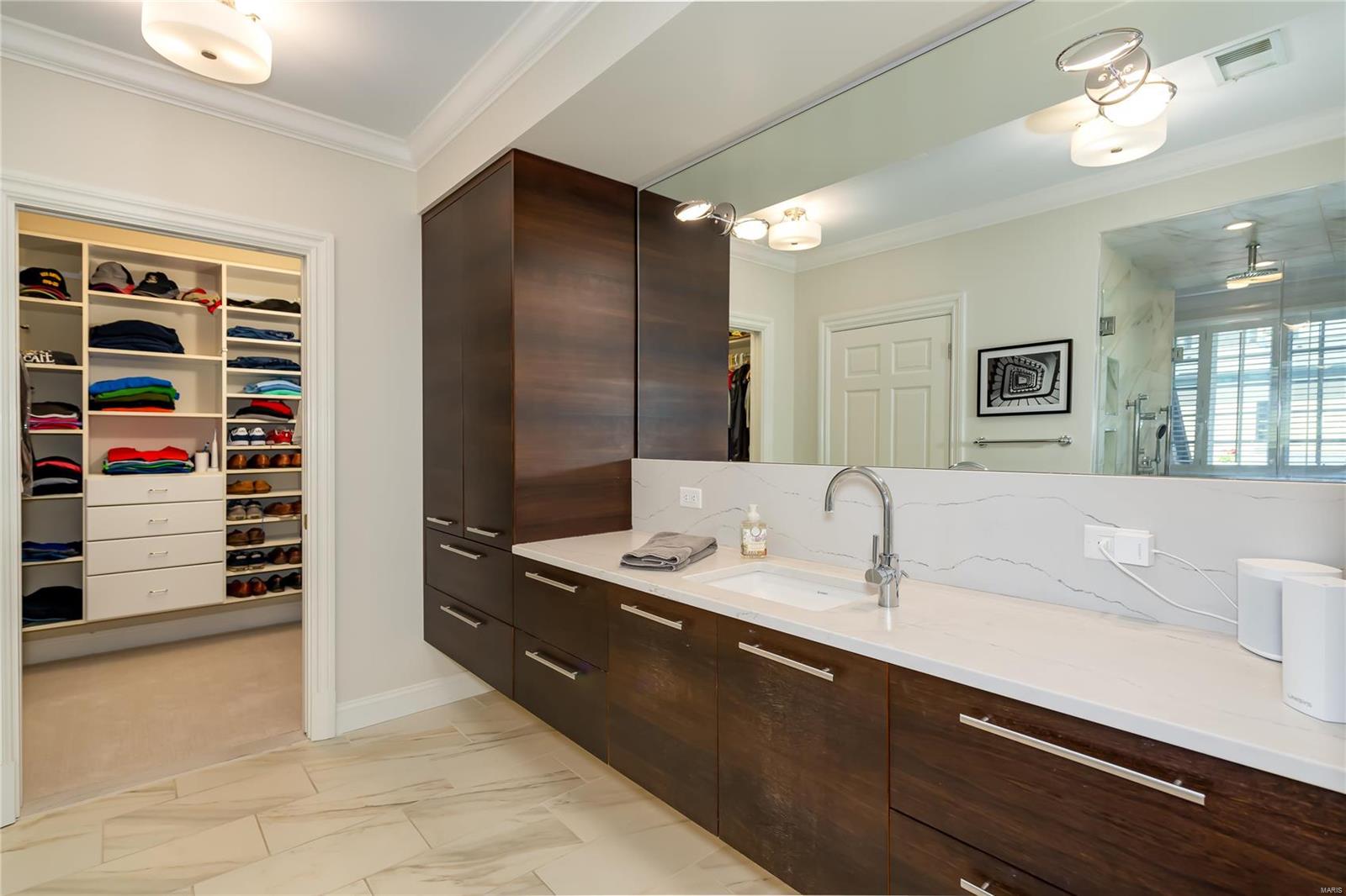 Shaw Place Condo - Residential